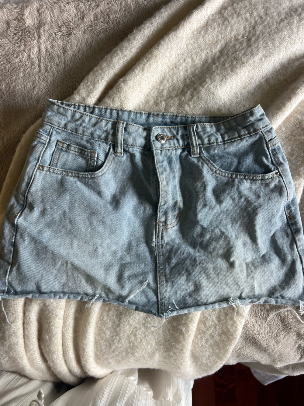 SHEIN Light Blue Denim Mini Skirt